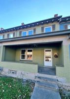featured image of 200 Laurel Ave