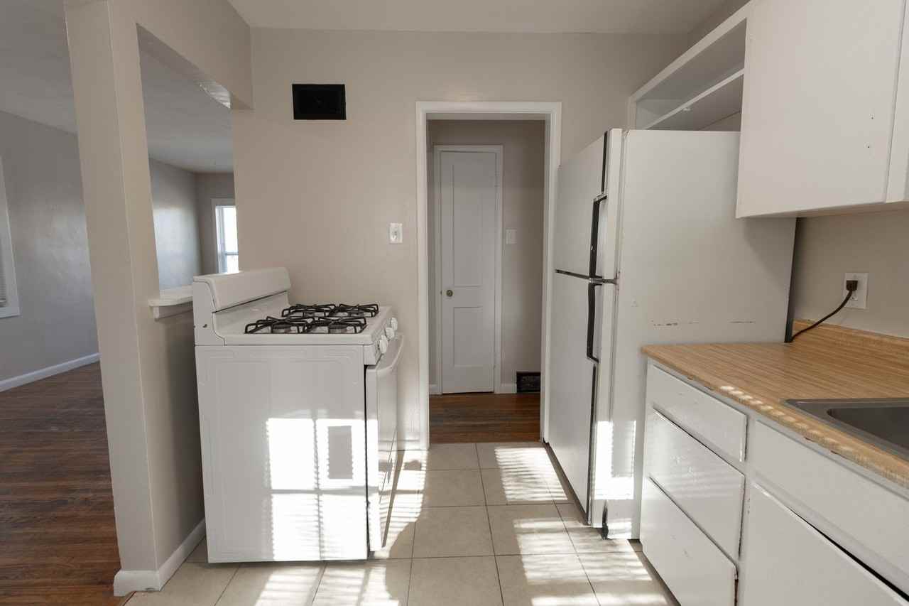 1800 Sunrise Dr - Photo 5 of 23