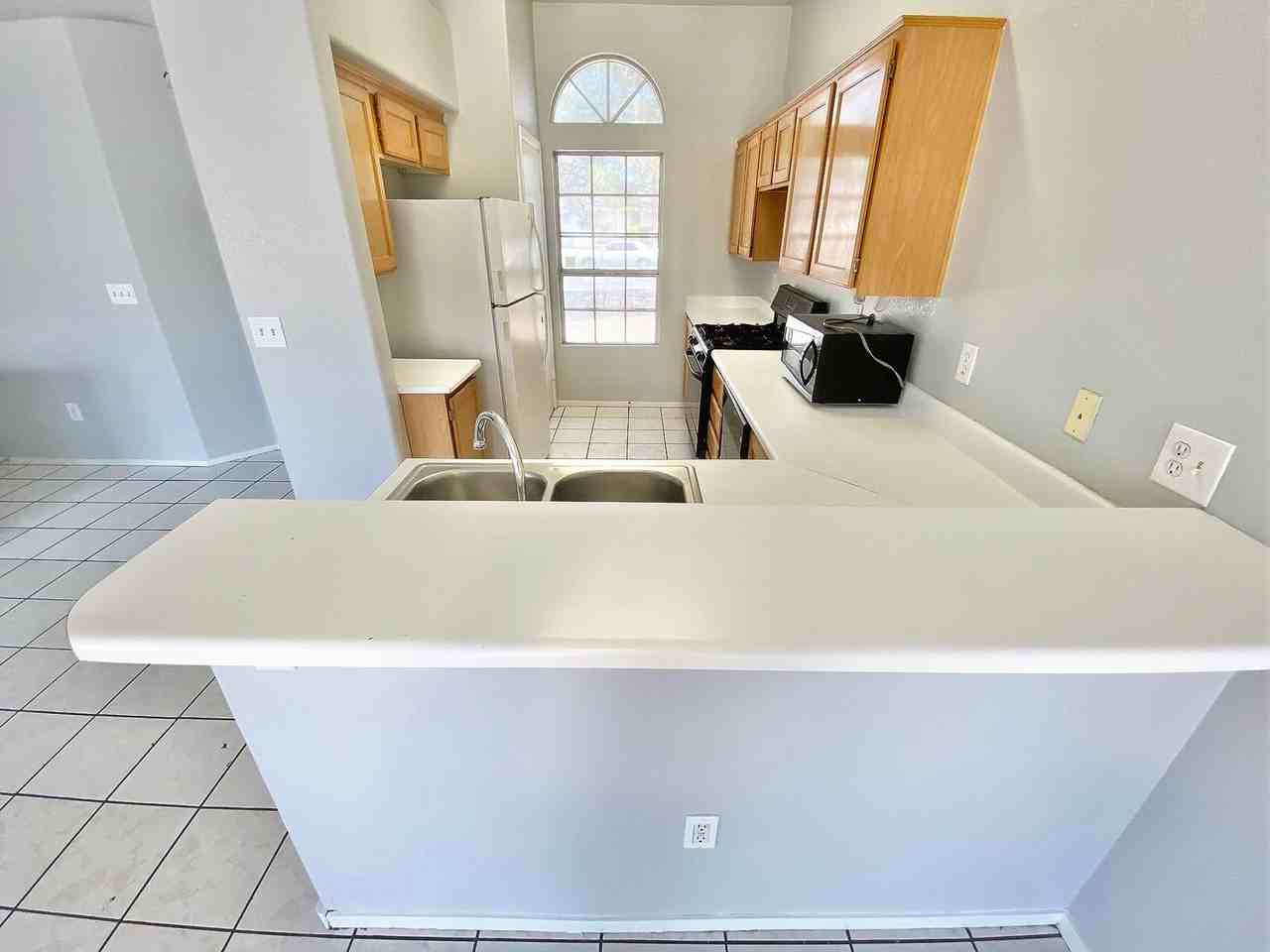 3721 Nairobi Ln - Photo 2 of 20