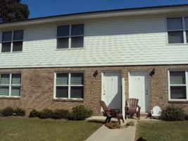 featured image of 1305 Beckenridge Drive #4