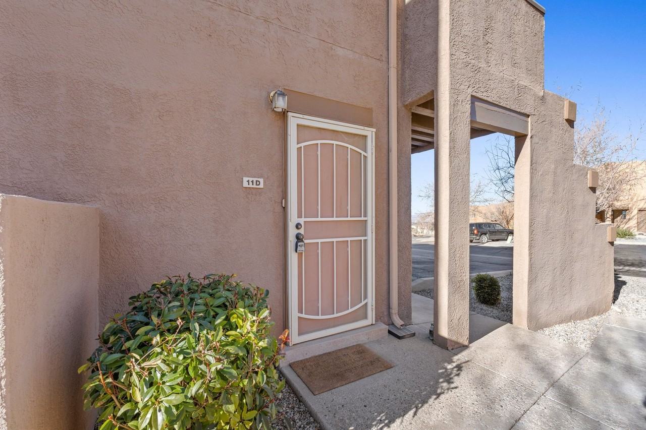 2900 Vista Del Rey Ne #11D - Photo 4 of 21