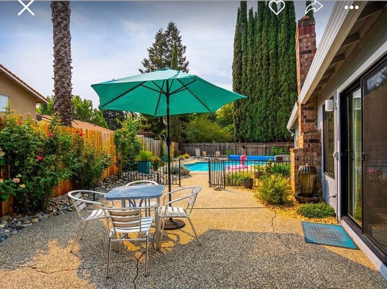 2984 Yarwood Way - Photo 3 of 27