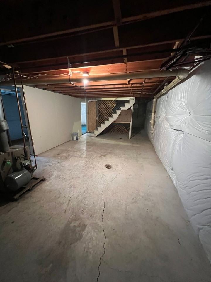 2519 W Central Ave - Photo 2 of 10