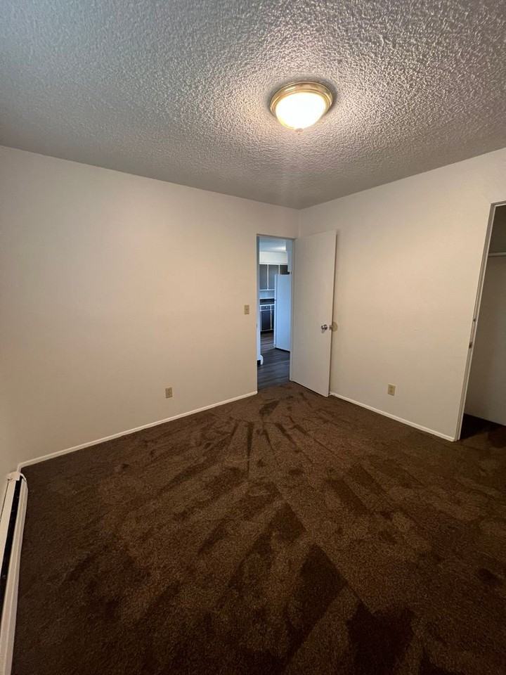 2519 W Central Ave - Photo 3 of 10