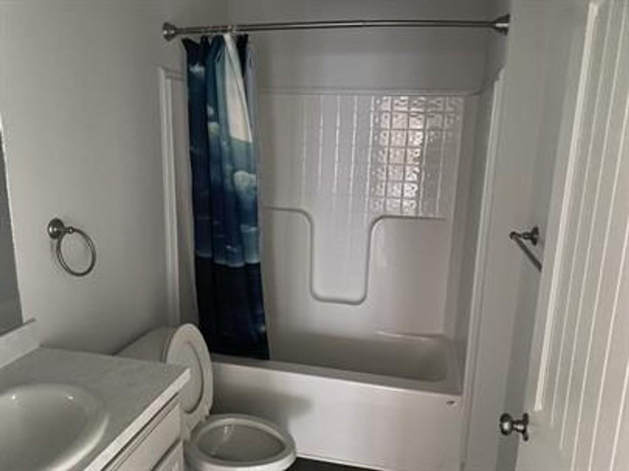 2413 Bell Manor Dr Sw - Photo 4 of 12