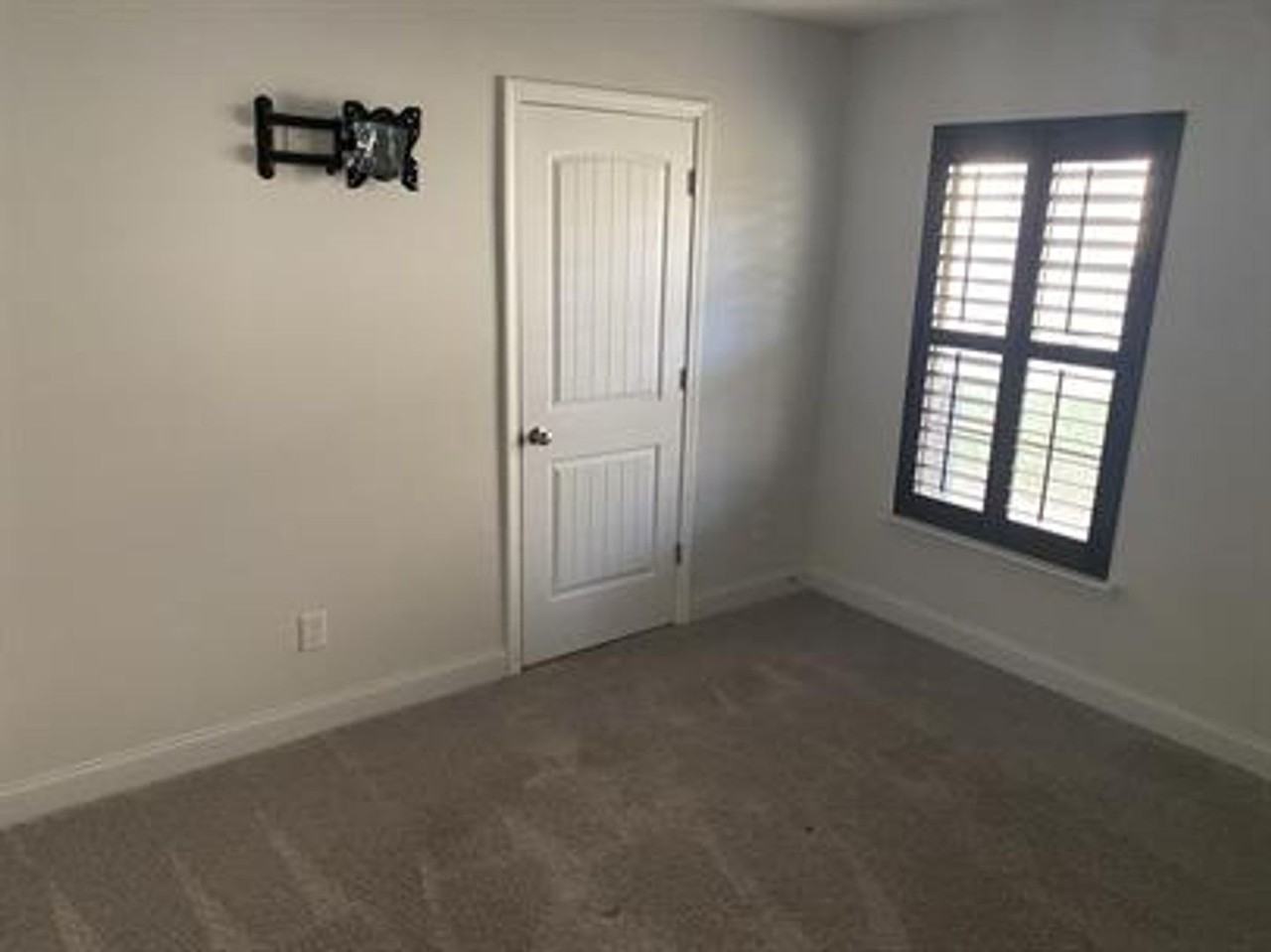 2413 Bell Manor Dr Sw - Photo 5 of 12