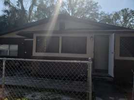 414 W 7th St - Photo 1 of 1