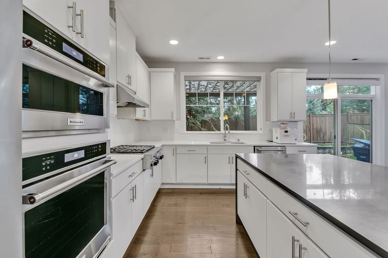 4562 240th Pl Se - Photo 6 of 29