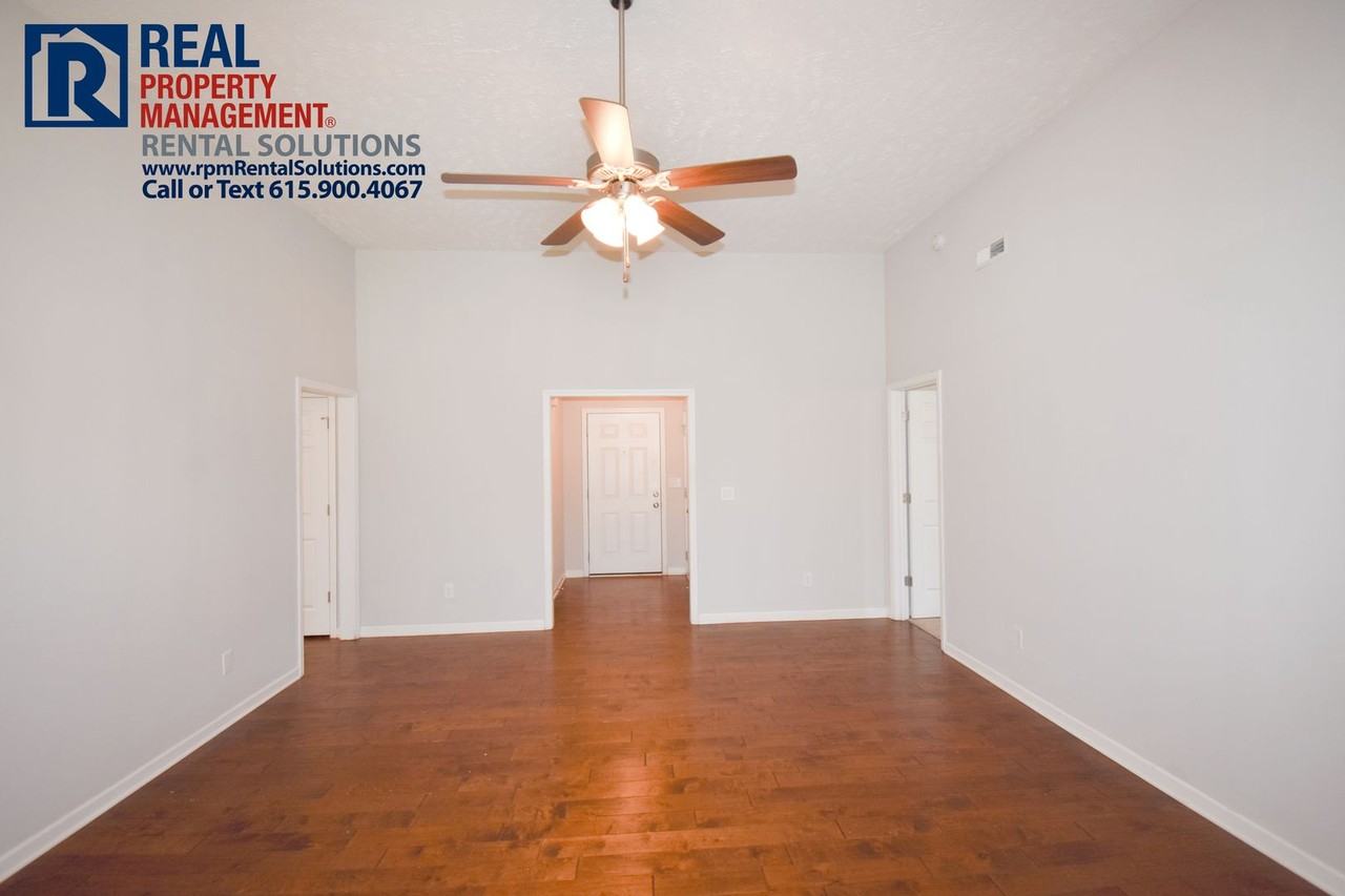 2302 Auldridge Dr - Photo 3 of 25