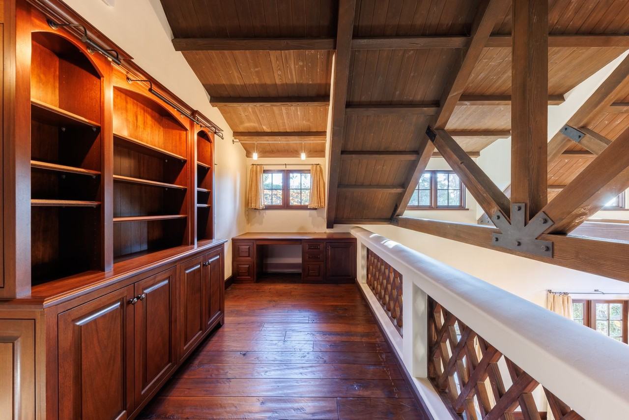 485 Zuni Dr - Photo 6 of 39