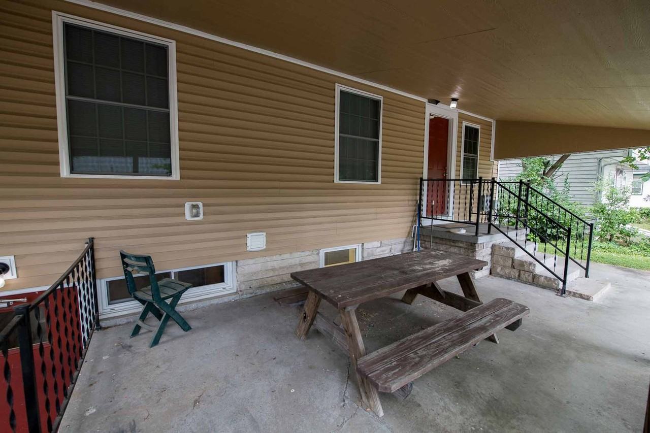 333 S Eagleson Ave - Photo 7 of 9