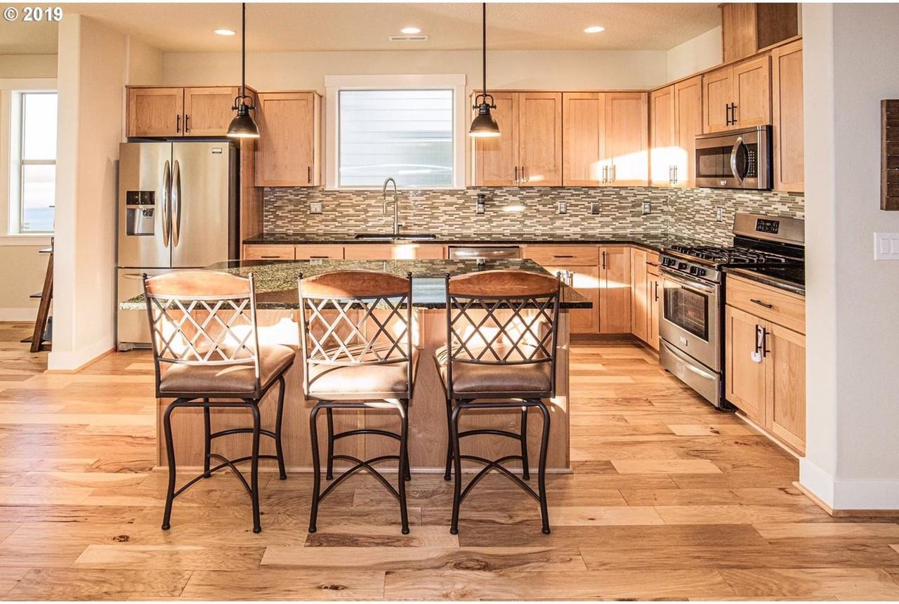 10736 Nw 289th Ave - Photo 6 of 22