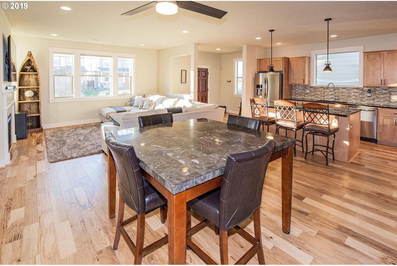 10736 Nw 289th Ave - Photo 7 of 22