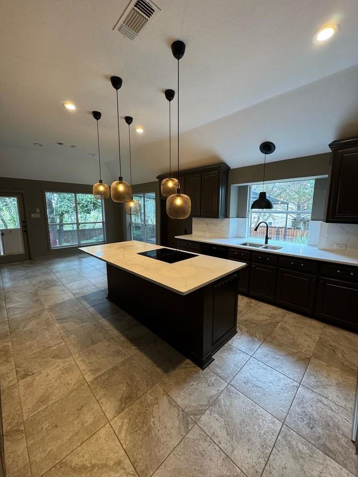 3103 Green Hollow Ct - Photo 3 of 27