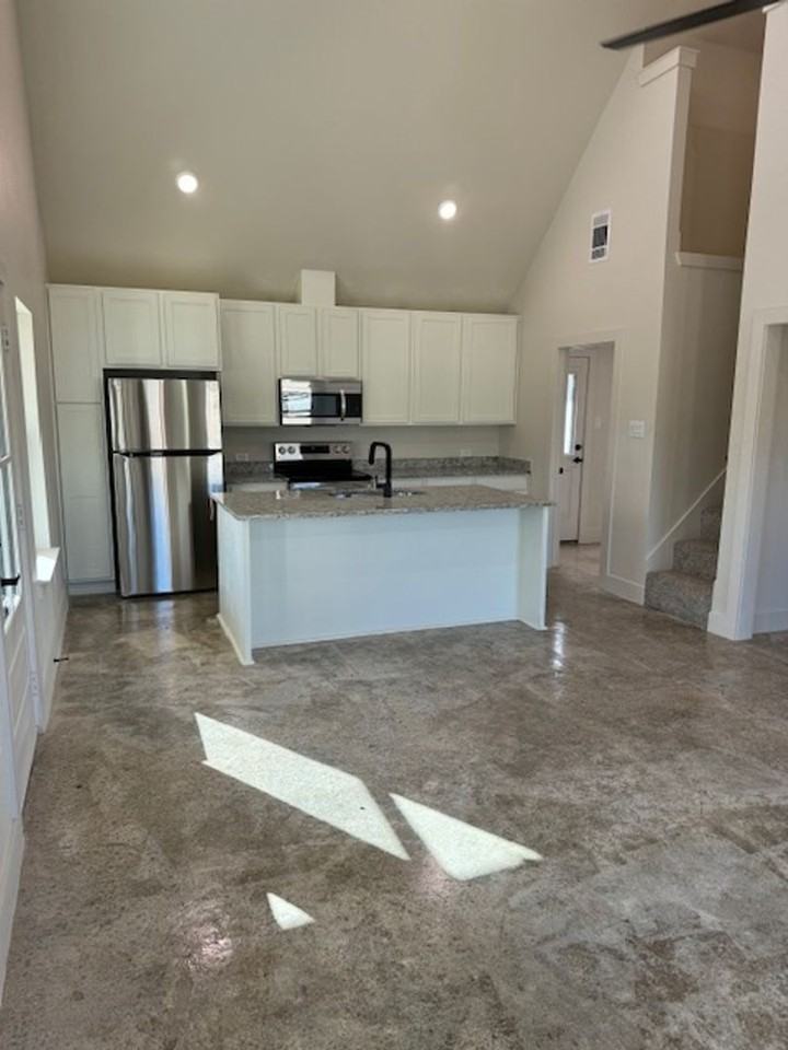 166 Big Horn Dr - Photo 3 of 16