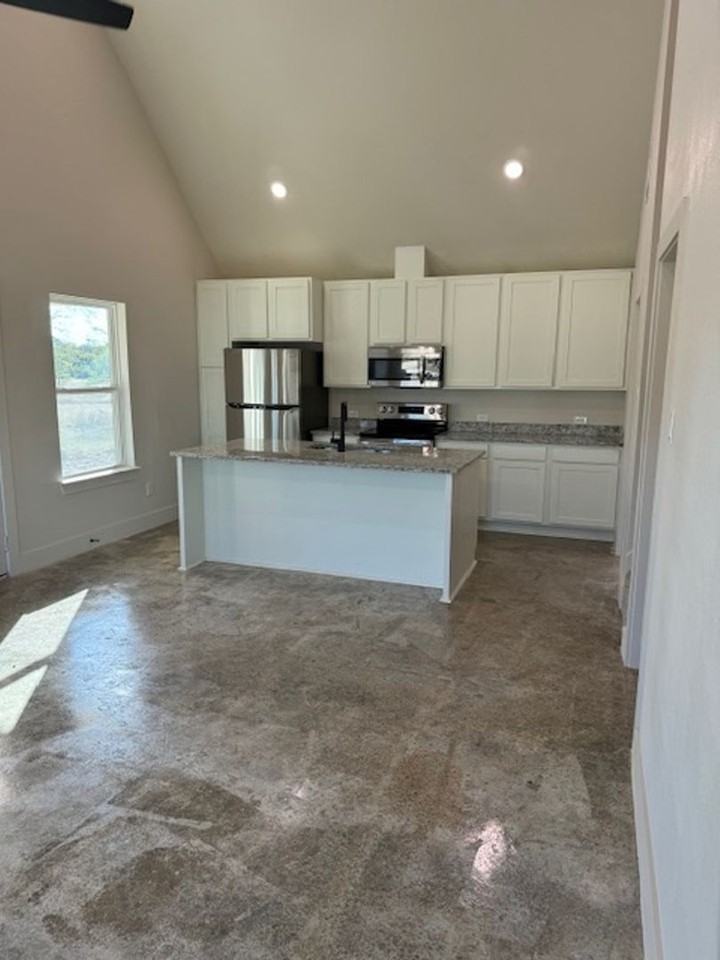 166 Big Horn Dr - Photo 2 of 16