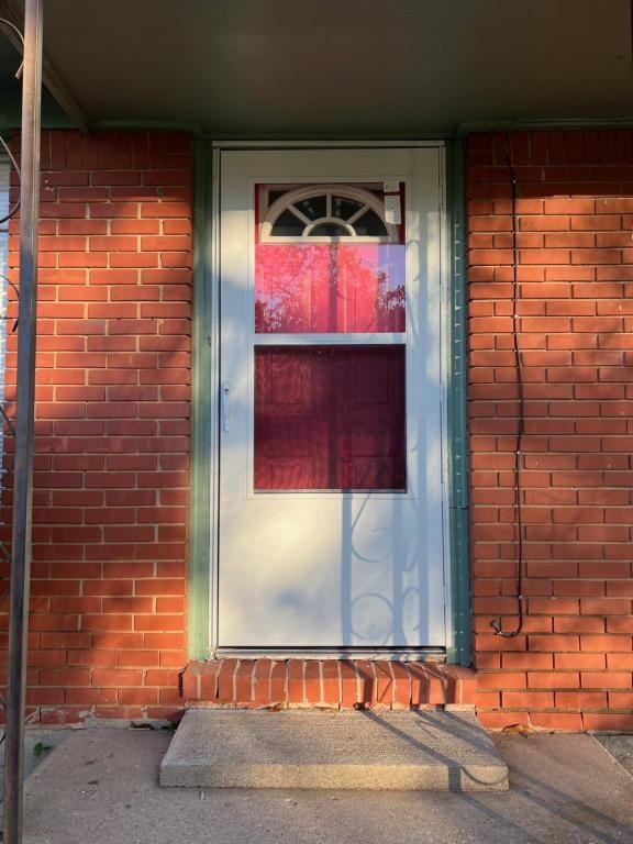 843 Nw 58th St - Photo 3 of 17