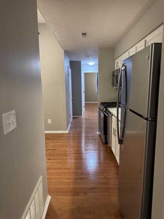 108 E Kentucky St ##1 - Photo 3 of 19