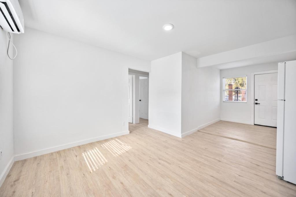 6811 Del Rio Street ##26 - Photo 4 of 15