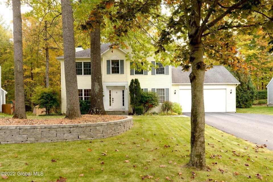 29 Sherwood Trl - Photo 2 of 21