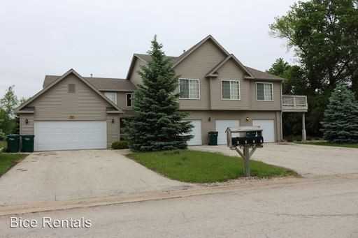 Roscoe - Photo 2 of 207