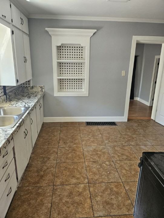 1749 Grant Ave #MAIN - Photo 3 of 22