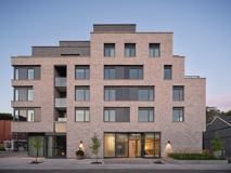 115 Larchmount - Photo 1 of 1