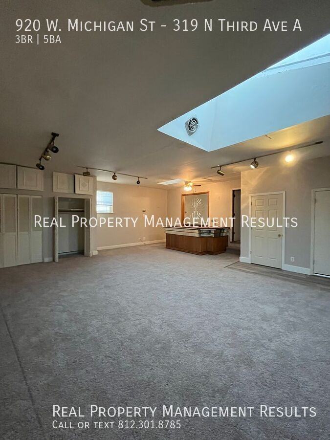 920 W Michigan St - Photo 3 of 19