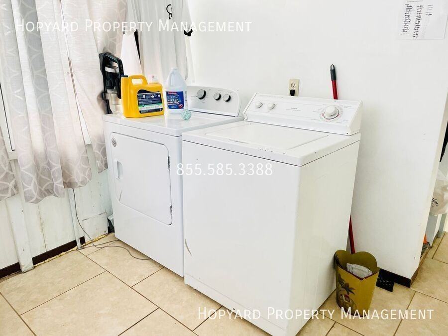 737 S 11th St #5 - Photo 3 of 6