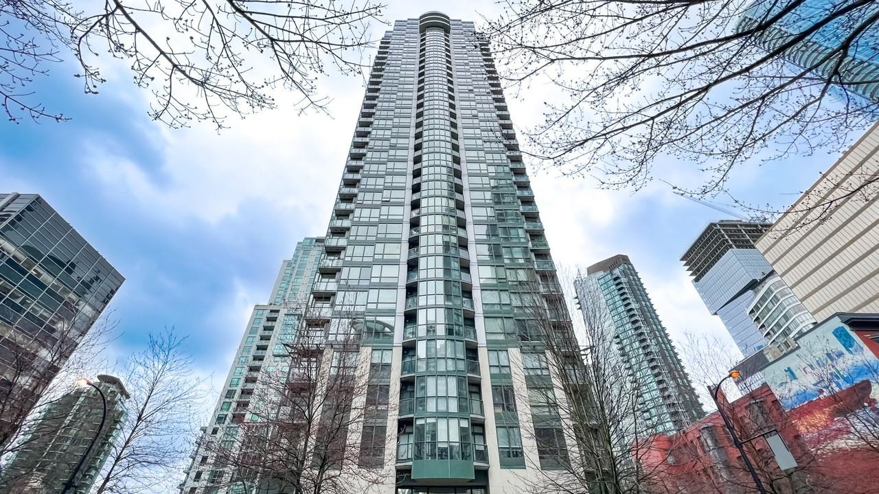 1239 West Georgia Street