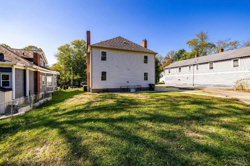 5534 Stewart Rd #1 - Photo 3 of 9