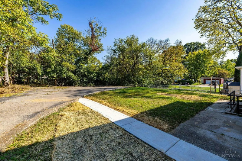 5534 Stewart Rd #1 - Photo 5 of 9