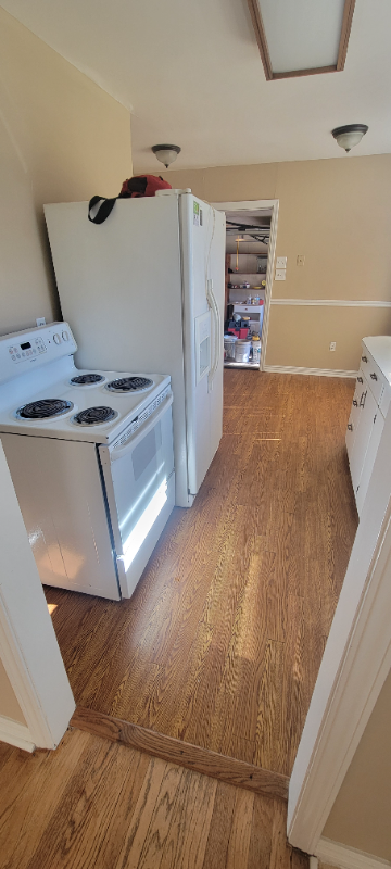 110 W 89th Ter - Photo 3 of 11