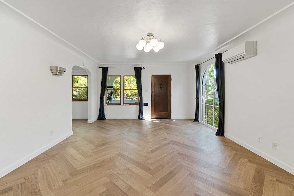 2130 Apex Avenue - Photo 6 of 33