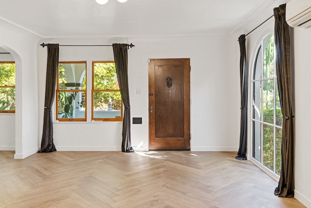 2130 Apex Avenue - Photo 7 of 33