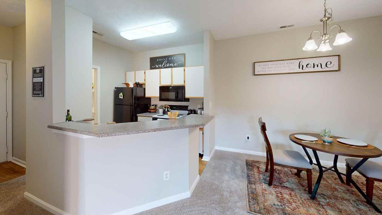 Greenfield Crossing Apartments - Photo 3 of 25