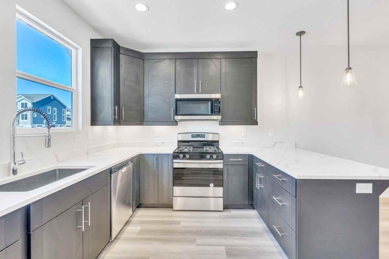 1499 N 3830 W - Photo 3 of 16