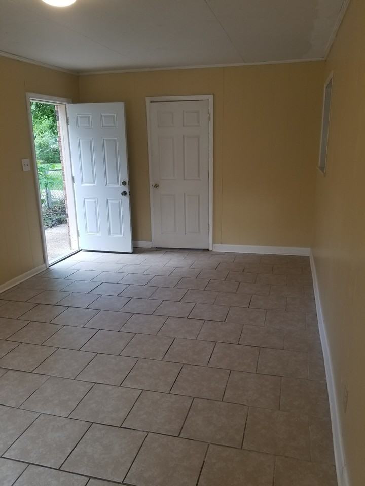 2311 5th Ave #NA - Photo 2 of 10