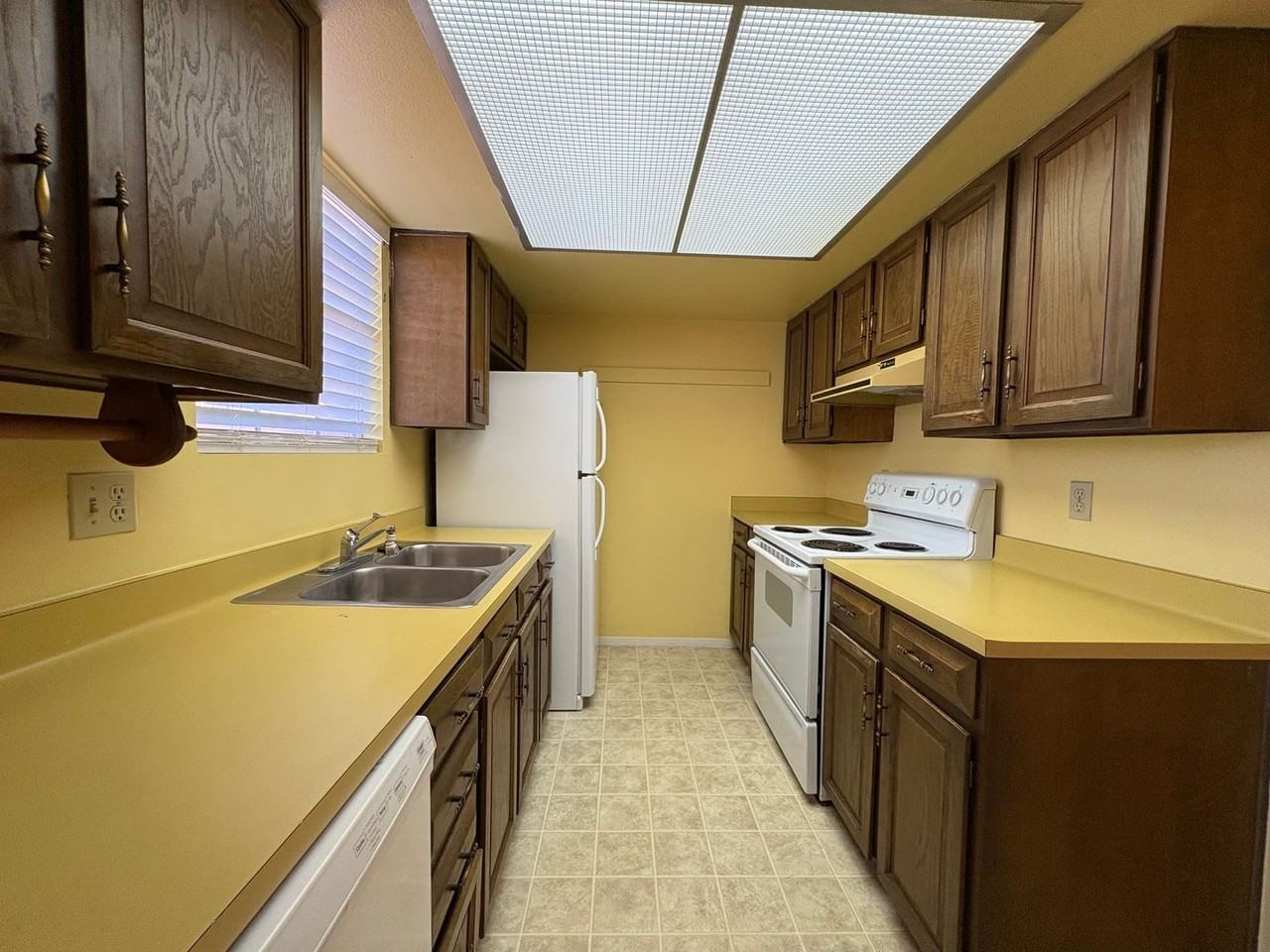 64 W Brown Rd - Photo 7 of 14