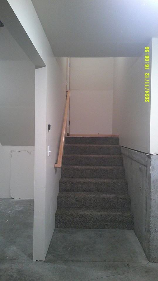 1690 Sw 53rd St - Photo 3 of 29