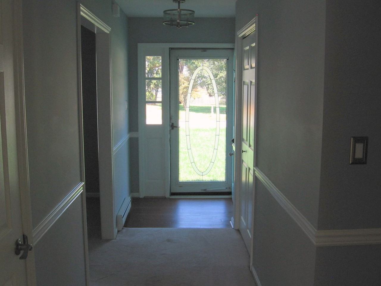 32 Riverside Dr - Photo 2 of 20