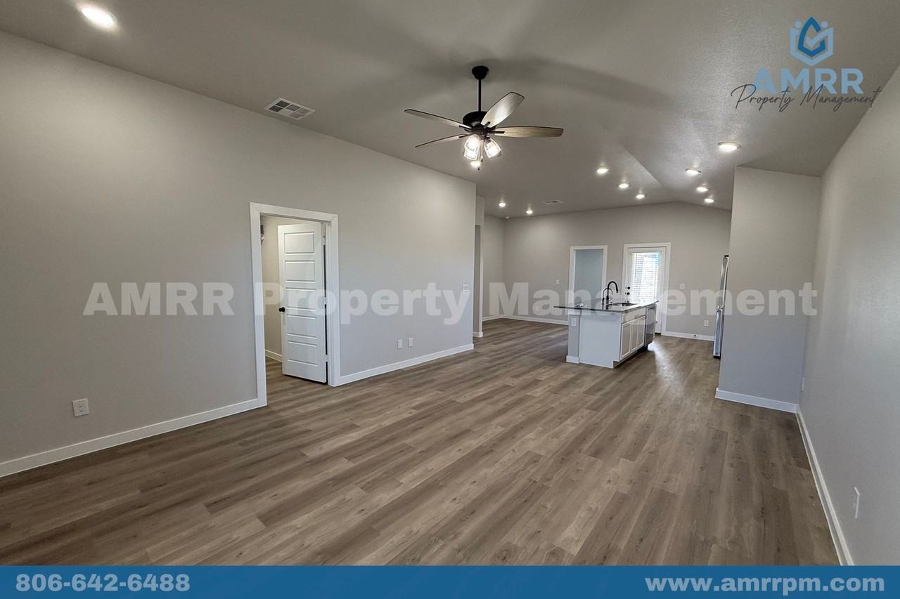 2603 Harmony Ave - Photo 4 of 40