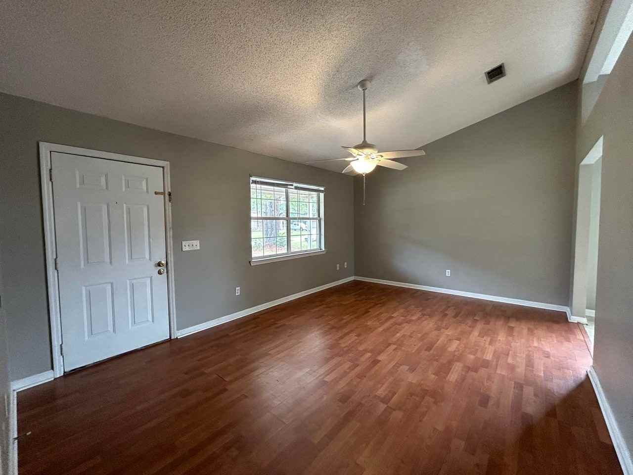 236 Sheila Dr - Photo 2 of 12