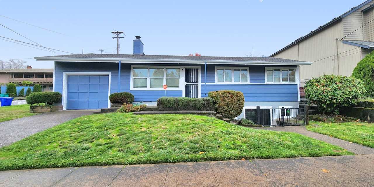 9655 N Edison St - Photo 2 of 26