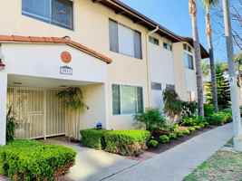 featured image of 3911 Wade St
