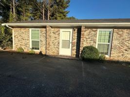 featured image of 1505 1505 & 1526 Warrior Road