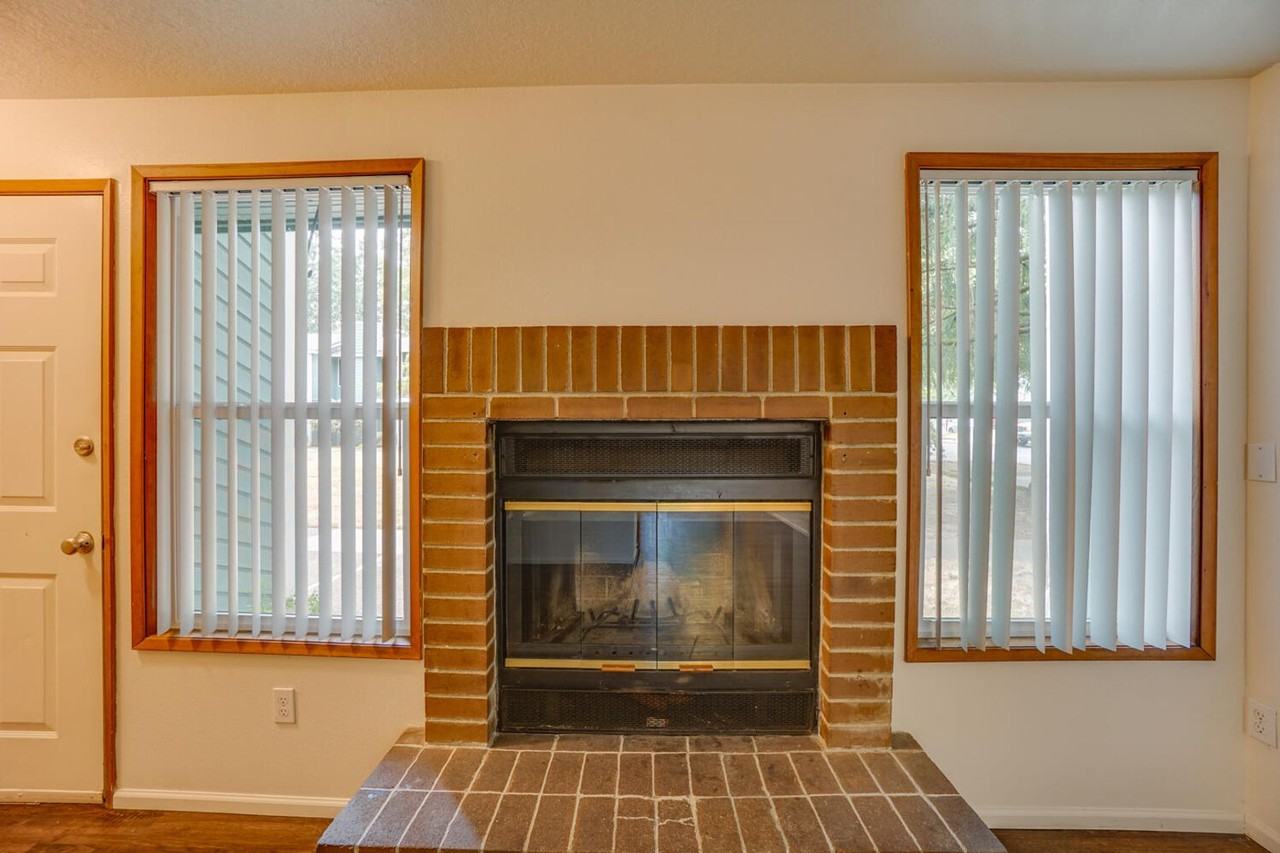 7905 Sw Fanno Creek Dr - Photo 6 of 38