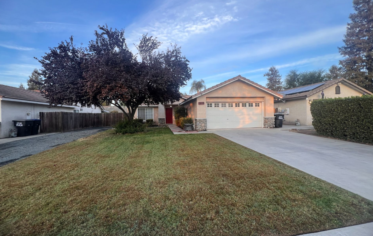 1419 S Sol St - Photo 2 of 9