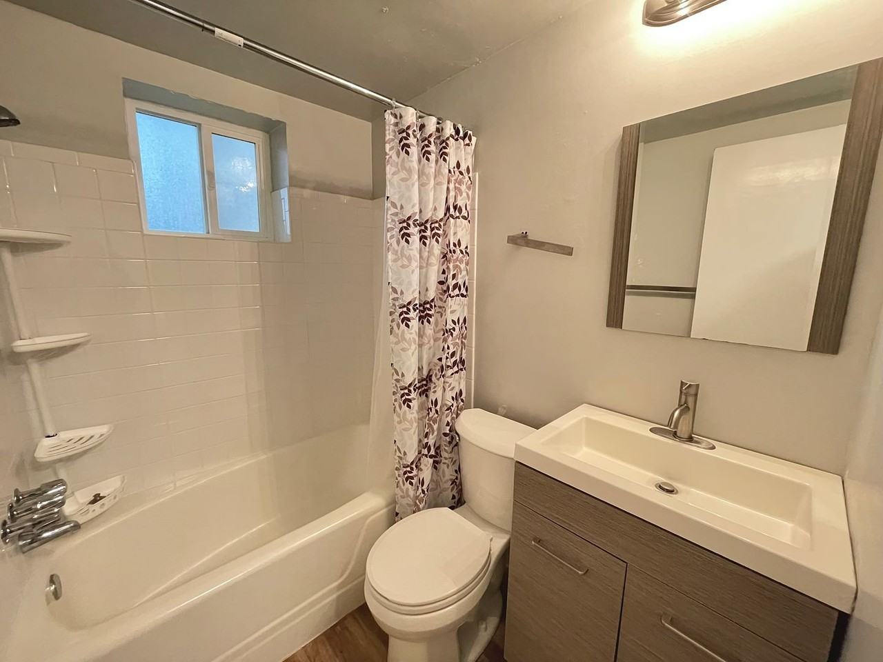 181 E Helm Ave #B - Photo 7 of 10