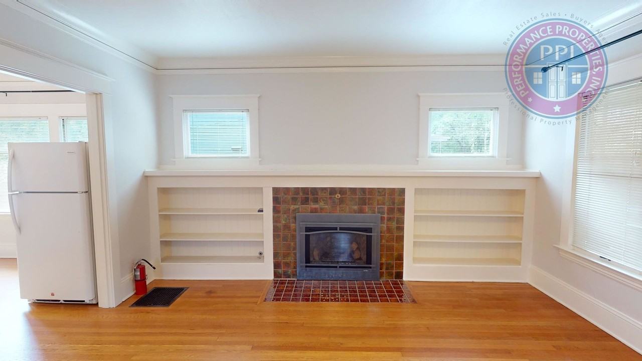 3146 Ne 14th Ave - Photo 3 of 28